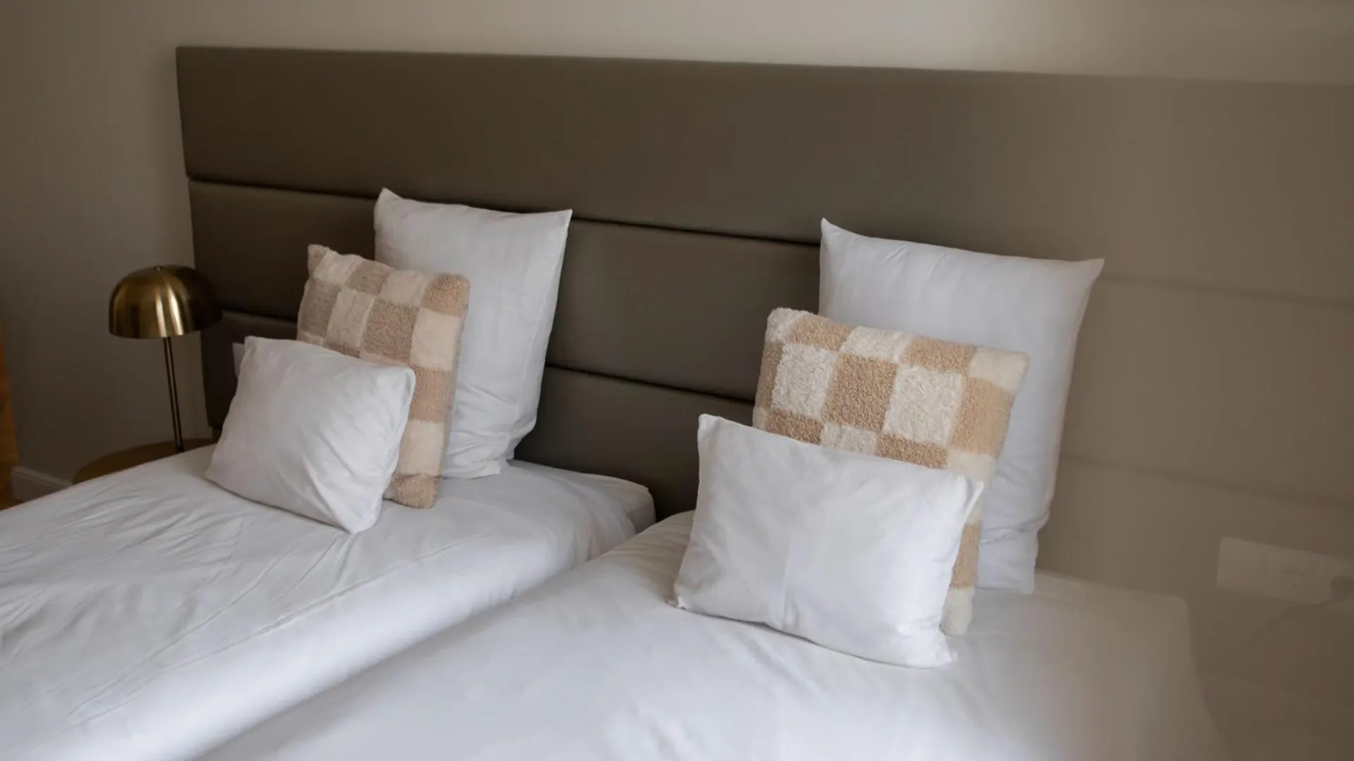 Harmonia Palace Budapest 0*,  Hungary