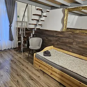 Quiet And 2 Bedrooms 2 Bathrooms In The Heart Of Apartment