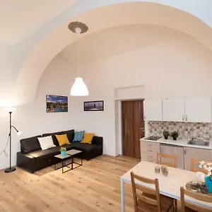 rezervovat zde