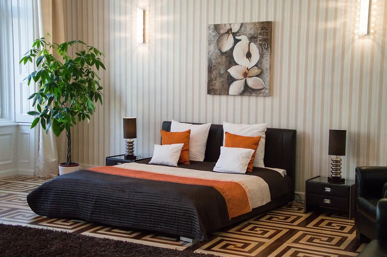 Harmonia Palace Budapest Apartment